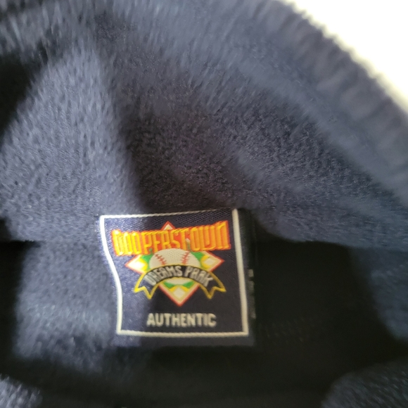 Cooperstown Dreams Park Authentic Fleece Jacket, Size M - Picture 4 of 4